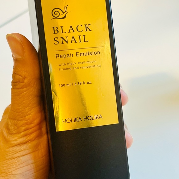 BLACK SNAIL REPAIR EMULSION BNIB - Picture 2 of 3